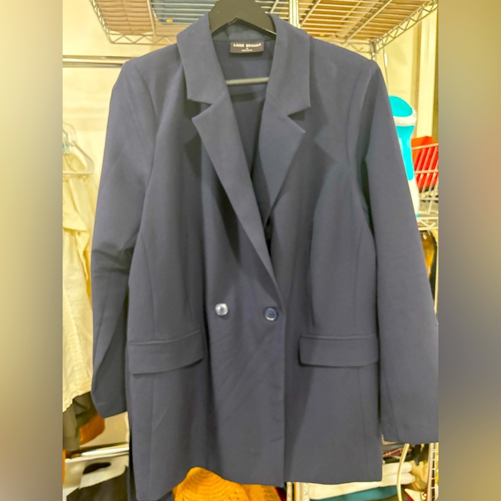 Navy Bryant blazer size 18 
Brand new w/out tags